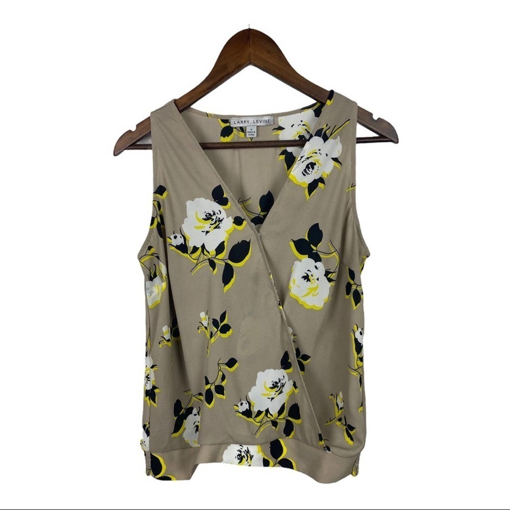 Larry Levine Cross Front Rose Print Sleeveless Top